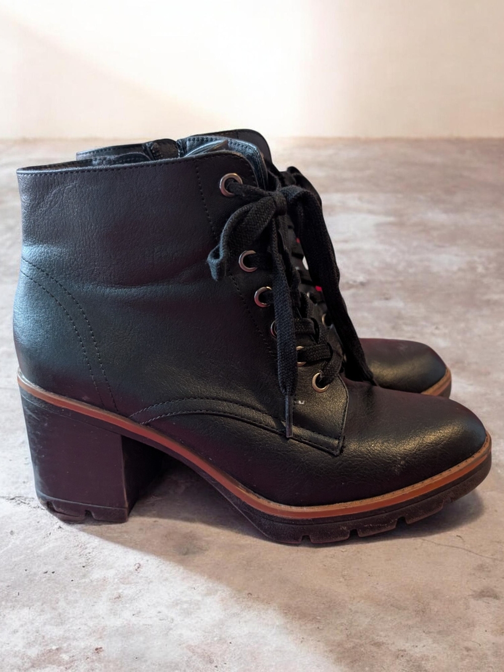 Naturalizer Black Leather Lace-Up Block Heel Ankle Boots 7.5 * 2 For $50